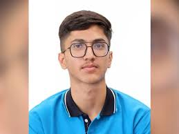 NEET UG 2025 Topper: Mahesh Kumar from Rajasthan Tops with 99.99 Percentile