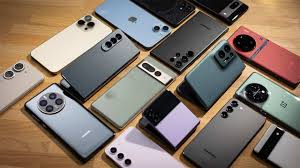 Three Paths to Perfection: How Apple, Samsung, and Vivo's Camera Strategies Are Shaping the 2025 Smartphone Market